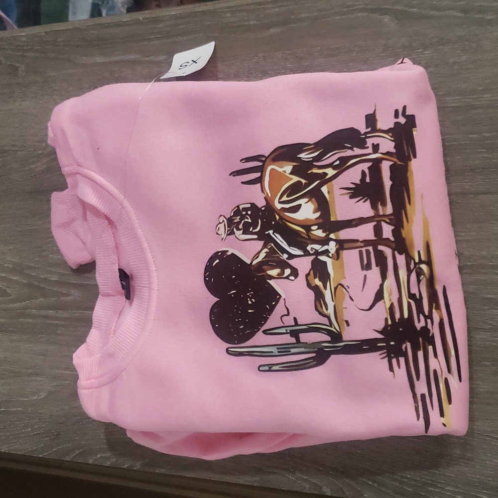 Lainey Wilson Sweatshirt